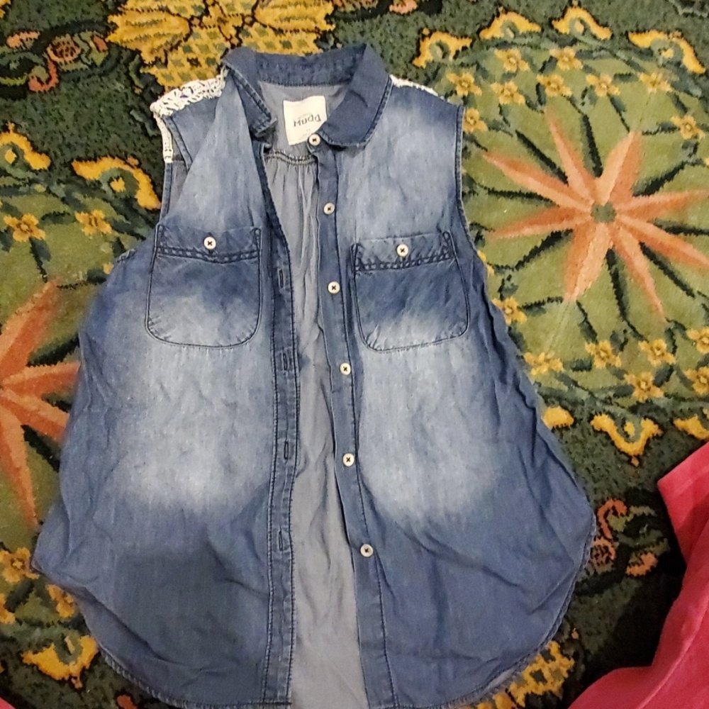 Sleeveless denim shirt size XS